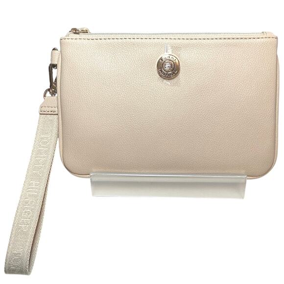 Tommy Hilfiger NWT Cream Wristlet Pebbled Vegan Leather MSRP $68 - Picture 1 of 9